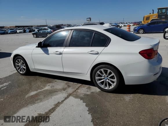 ✅ 2016 BMW 3 Series 320i • VIN: WBA8E1G56GNT99647 • Lot: 86882005. Listed on Copart with 151,336 mi. Free auction sales archive from the USA and detailed vehicle history report at DreamBid. Image 2.