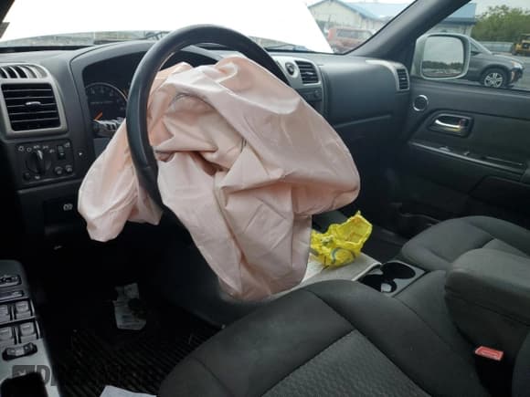 ✅ 2010 Chevrolet Colorado 1LT • VIN: 1GCJTCDE3A8119201 • Лот: 73106264. Опубликован ранее на Copart с пробегом Не указан. Бесплатный доступ к архиву аукционных продаж из США и подробный отчёт об истории автомобиля на DreamBid. Изображение 8.