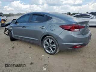 2019 Hyundai Elantra SE z VIN 5NPD74LF8KH492576, wystawiony jako Copart lot #85122445 z przebiegiem Nie podano mil oraz Szkoda całkowita • Salvage title. Historia ofert i sprzedaży dostępna na DreamBid. Obrazek 2.