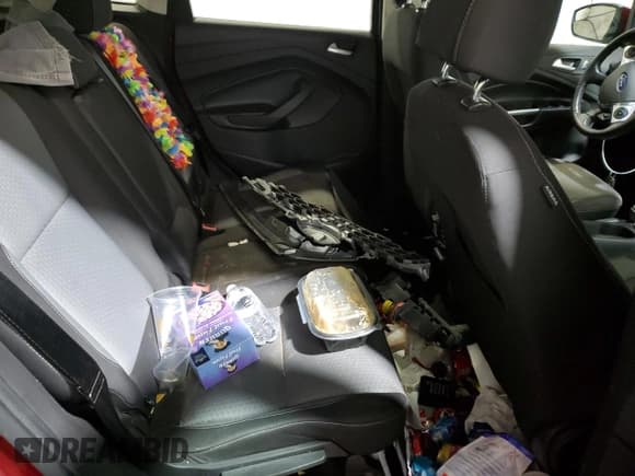 ✅ 2017 Ford C-Max SE • VIN: 1FADP5AU5HL104950 • Лот: 82293525. Опубликован ранее на Copart с пробегом 111 382 миль. Бесплатный доступ к архиву аукционных продаж из США и подробный отчёт об истории автомобиля на DreamBid. Изображение 11.