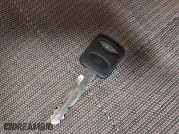 ✅ 1995 Ford Ranger XL • VIN: 1FTCR15U6STA02955 • Lot: 42534921. Wystawiony na IAAI z przebiegiem 209 619 mil. Bezpłatny archiwum sprzedaży aukcyjnych z USA i szczegółowy raport historii pojazdu na DreamBid. Zdjęcie 11.