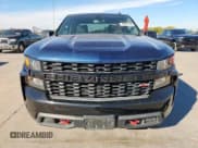✅ 2021 Chevrolet Silverado 1500 Custom Trail Boss • VIN: 3GCPYCEF0MG453512 • Lot: 90521435. Wystawiony na Copart z przebiegiem 95 140 mil. Bezpłatny archiwum sprzedaży aukcyjnych z USA i szczegółowy raport historii pojazdu na DreamBid. Zdjęcie 5.