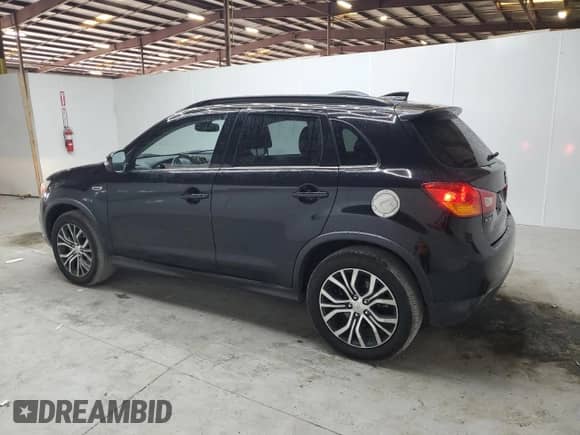2017 Mitsubishi Outlander SEL с VIN JA4AP4AWXHZ032143, выставлен на аукционе Copart как лот 55415385 с пробегом 143 804 миль миль и Чистый • Clean title. История ставок и продаж доступна на DreamBid. Изображение 2.
