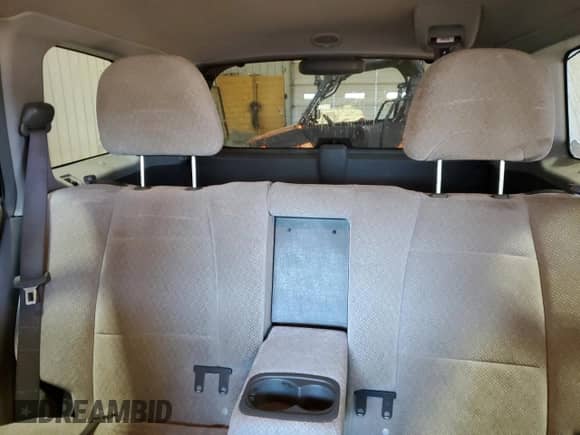 2005 Hyundai Santa Fe GLS с VIN KM8SC73D35U961887, выставлен на аукционе Copart как лот 73164864 с пробегом 138 537 миль миль и Списание • Salvage title. История ставок и продаж доступна на DreamBid. Изображение 10.