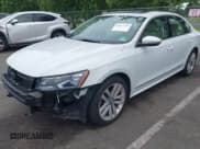 ✅ 2016 Volkswagen Passat SEL Premium • VIN: 1VWCS7A38GC026439 • Lot: 42617233. Wystawiony na IAAI z przebiegiem 85 850 mil. Bezpłatny archiwum sprzedaży aukcyjnych z USA i szczegółowy raport historii pojazdu na DreamBid. Zdjęcie 18.