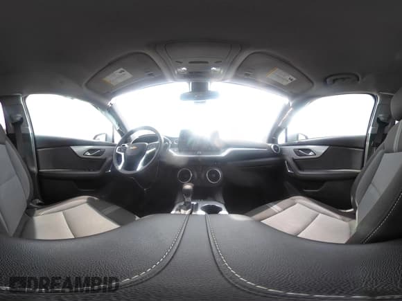 ✅ 2023 Chevrolet Blazer LT • VIN: 3GNKBHR40PS235497 • Lot: 42124586. Wystawiony na IAAI z przebiegiem 20 533 mil. Bezpłatny archiwum sprzedaży aukcyjnych z USA i szczegółowy raport historii pojazdu na DreamBid. Zdjęcie 19.