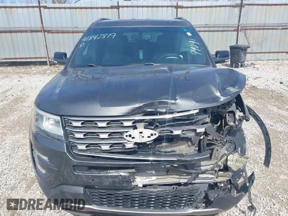 ✅ 2017 Ford Explorer XLT • VIN: 1FM5K8D86HGA94091 • Lot: 41842819. Wystawiony na IAAI z przebiegiem 60 203 mil. Bezpłatny archiwum sprzedaży aukcyjnych z USA i szczegółowy raport historii pojazdu na DreamBid. Zdjęcie 12.