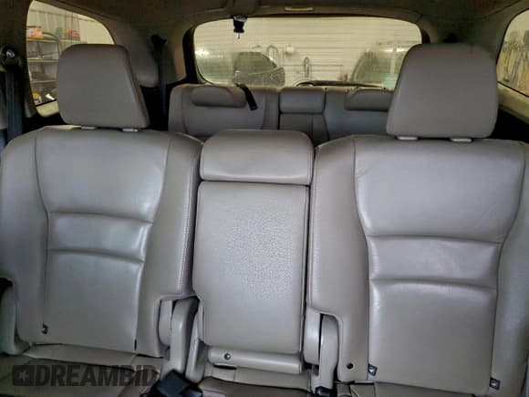 ✅ 2016 Honda Pilot EX-L • VIN: 5FNYF6H66GB024392 • Lot: 93917065. Wystawiony na Copart z przebiegiem 158 411 mil. Bezpłatny archiwum sprzedaży aukcyjnych z USA i szczegółowy raport historii pojazdu na DreamBid. Zdjęcie 10.