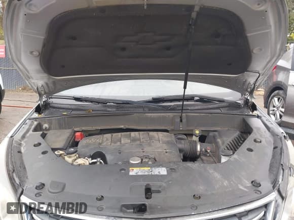 ✅ 2015 Chevrolet Traverse LT • VIN: 1GNKVGKD4FJ226989 • Lot: 43525024. Wystawiony na IAAI z przebiegiem Nie podano. Bezpłatny archiwum sprzedaży aukcyjnych z USA i szczegółowy raport historii pojazdu na DreamBid. Zdjęcie 10.