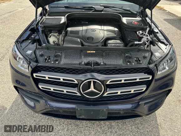 ✅ 2022 Mercedes-Benz GLS 450 • VIN: 4JGFF5KE1NA670054 • Lot: 87095255. Listed on Copart with 132,731 mi. Free auction sales archive from the USA and detailed vehicle history report at DreamBid. Image 7.