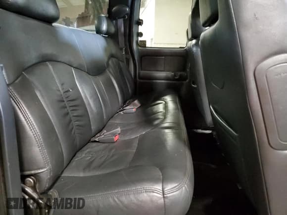 ✅ 2002 Chevrolet Silverado 2500HD LS • VIN: 1GCHK29102E189856 • Лот: 93117935. Опубликован ранее на Copart с пробегом Не указан. Бесплатный доступ к архиву аукционных продаж из США и подробный отчёт об истории автомобиля на DreamBid. Изображение 10.