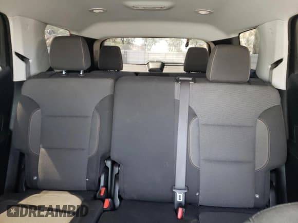 ✅ 2020 Chevrolet Traverse LS • VIN: 1GNERFKW1LJ188274 • Lot: 61883834. Wystawiony na Copart z przebiegiem 60 330 mil. Bezpłatny archiwum sprzedaży aukcyjnych z USA i szczegółowy raport historii pojazdu na DreamBid. Zdjęcie 10.