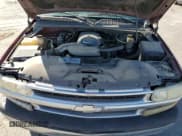 ✅ 2002 Chevrolet Suburban LT • VIN: 1GNFK16T52J325761 • Лот: 60925735. Опубликован ранее на Copart с пробегом 262 513 миль. Бесплатный доступ к архиву аукционных продаж из США и подробный отчёт об истории автомобиля на DreamBid. Изображение 12.