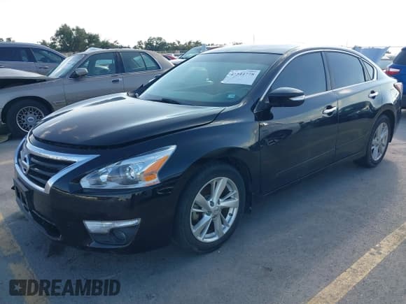 ✅ 2014 Nissan Altima SV • VIN: 1N4AL3AP3EC292277 • Lot: 43544778. Listed on IAAI with 208,450 mi. Free auction sales archive from the USA and detailed vehicle history report at DreamBid. Image 17.