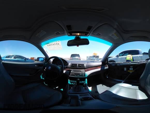 2006 BMW 3 Series 325Ci с VIN WBABD334X6PL09663, выставлен на аукционе IAAI как лот 42343265 с пробегом 159 882 миль миль и . История ставок и продаж доступна на DreamBid. Изображение 19.