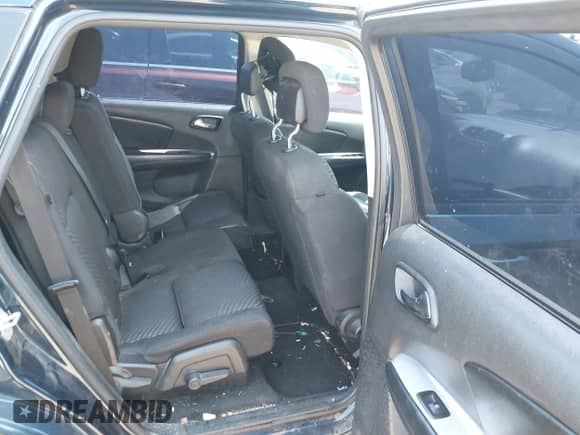 2013 Dodge Journey American Value с VIN 3C4PDCAB3DT537409, выставлен на аукционе IAAI как лот 43119108 с пробегом 155 912 миль миль и . История ставок и продаж доступна на DreamBid. Изображение 8.