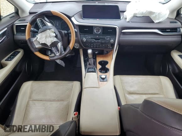 ✅ 2016 Lexus RX 350 • VIN: JTJBZMCA8G2002827 • Lot: 54668635. Wystawiony na Copart z przebiegiem 111 553 mil. Bezpłatny archiwum sprzedaży aukcyjnych z USA i szczegółowy raport historii pojazdu na DreamBid. Zdjęcie 8.