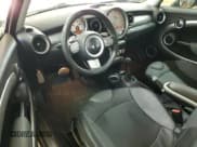 ✅ 2009 MINI Hardtop S • VIN: WMWMF73549TW80283 • Lot: 82452115. Listed on Copart with 94,239 mi. Free auction sales archive from the USA and detailed vehicle history report at DreamBid. Image 8.