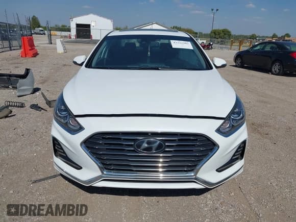 ✅ 2018 Hyundai Sonata SEL • VIN: 5NPE34AF3JH652445 • Lot: 43332202. Wystawiony na IAAI z przebiegiem 83 617 mil. Bezpłatny archiwum sprzedaży aukcyjnych z USA i szczegółowy raport historii pojazdu na DreamBid. Zdjęcie 13.