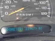 ✅ 2006 Chevrolet Silverado 2500HD LT3 • VIN: 1GCHK23D46F179396 • Лот: 42704575. Опубликован ранее на IAAI с пробегом 239 679 миль. Бесплатный доступ к архиву аукционных продаж из США и подробный отчёт об истории автомобиля на DreamBid. Изображение 14.