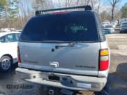 ✅ 2005 Chevrolet Suburban LT • VIN: 3GNFK16Z85G130750 • Лот: 41440889. Опубликован ранее на IAAI с пробегом 292 894 миль. Бесплатный доступ к архиву аукционных продаж из США и подробный отчёт об истории автомобиля на DreamBid. Изображение 16.