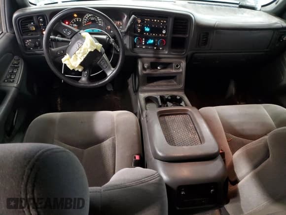 ✅ 2005 Chevrolet Silverado 1500 Z71 • VIN: 2GCEK13T451297622 • Lot: 86254805. Listed on Copart with 236,351 mi. Free auction sales archive from the USA and detailed vehicle history report at DreamBid. Image 8.