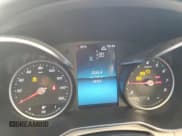 ✅ 2019 Mercedes-Benz C 300 • VIN: 55SWF8DB9KU317670 • Lot: 93914335. Wystawiony na Copart z przebiegiem 45 967 mil. Bezpłatny archiwum sprzedaży aukcyjnych z USA i szczegółowy raport historii pojazdu na DreamBid. Zdjęcie 9.