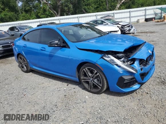 ✅ 2020 BMW 2 Series 228i xDrive • VIN: WBA73AK07L7F98155 • Lot: 71447885. Wystawiony na Copart z przebiegiem 24 364 mil. Bezpłatny archiwum sprzedaży aukcyjnych z USA i szczegółowy raport historii pojazdu na DreamBid. Zdjęcie 4.