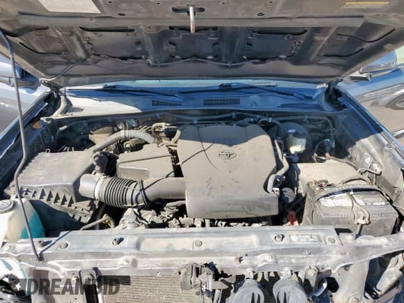 ✅ 2016 Toyota Tacoma SR5 • VIN: 5TFAZ5CN7GX018317 • Лот: 90356395. Опубликован ранее на Copart с пробегом 102 214 миль. Бесплатный доступ к архиву аукционных продаж из США и подробный отчёт об истории автомобиля на DreamBid. Изображение 11.