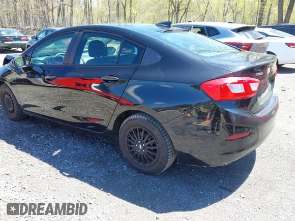 ✅ 2016 Chevrolet Cruze LS • VIN: 1G1BB5SM6G7284535 • Lot: 42157063. Listed on IAAI with 80,852 mi. Free auction sales archive from the USA and detailed vehicle history report at DreamBid. Image 3.