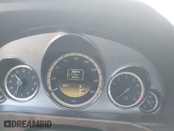 ✅ 2012 Mercedes-Benz E 350 Sport • VIN: WDDHF8JB9CA522386 • Lot: 43418602. Listed on IAAI with 97,671 mi. Free auction sales archive from the USA and detailed vehicle history report at DreamBid. Image 7.