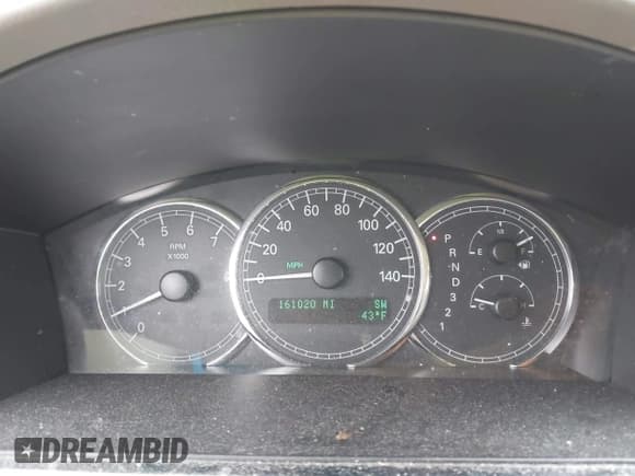 ✅ 2006 Buick LaCrosse CXL • VIN: 2G4WD582X61274879 • Lot: 43687558. Wystawiony na IAAI z przebiegiem 161 020 mil. Bezpłatny archiwum sprzedaży aukcyjnych z USA i szczegółowy raport historii pojazdu na DreamBid. Zdjęcie 7.