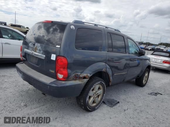 ✅ 2007 Dodge Durango Limited • VIN: 1D8HB58P67F546421 • Лот: 81635865. Опубликован ранее на Copart с пробегом 185 919 миль. Бесплатный доступ к архиву аукционных продаж из США и подробный отчёт об истории автомобиля на DreamBid. Изображение 3.