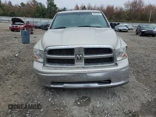 ✅ 2009 Dodge 1500 SLT • VIN: 1D3HB13T19J527634 • Lot: 82852264. Wystawiony na Copart z przebiegiem 284 069 mil. Bezpłatny archiwum sprzedaży aukcyjnych z USA i szczegółowy raport historii pojazdu na DreamBid. Zdjęcie 5.