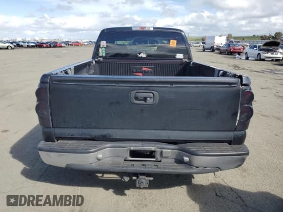 ✅ 2001 Chevrolet Silverado 1500 • VIN: 1GCEC19T81Z142836 • Лот: 49498445. Опубликован ранее на Copart с пробегом 337 498 миль. Бесплатный доступ к архиву аукционных продаж из США и подробный отчёт об истории автомобиля на DreamBid. Изображение 6.