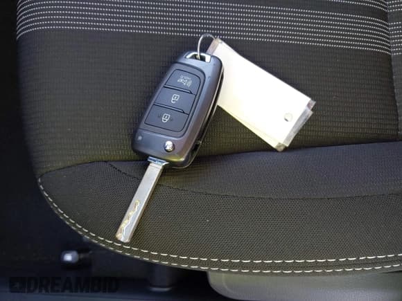 ✅ 2023 Hyundai Venue Limited • VIN: KMHRC8A38PU230583 • Lot: 41253747. Listed on IAAI with 1,240 mi. Free auction sales archive from the USA and detailed vehicle history report at DreamBid. Image 11.