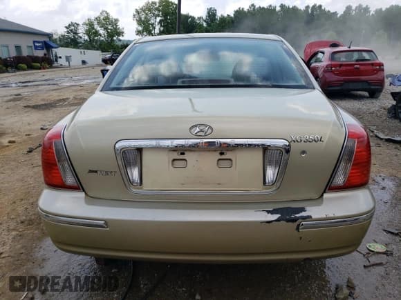 ✅ 2004 Hyundai XG • VIN: KMHFU45E94A274710 • Лот: 59339124. Опубликован ранее на Copart с пробегом 203 871 миль. Бесплатный доступ к архиву аукционных продаж из США и подробный отчёт об истории автомобиля на DreamBid. Изображение 6.