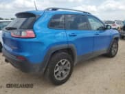 ✅ 2020 Jeep Cherokee Trailhawk Elite • VIN: 1C4PJMBN0LD633011 • Lot: 54630225. Listed on Copart with 71,166 mi. Free auction sales archive from the USA and detailed vehicle history report at DreamBid. Image 3.