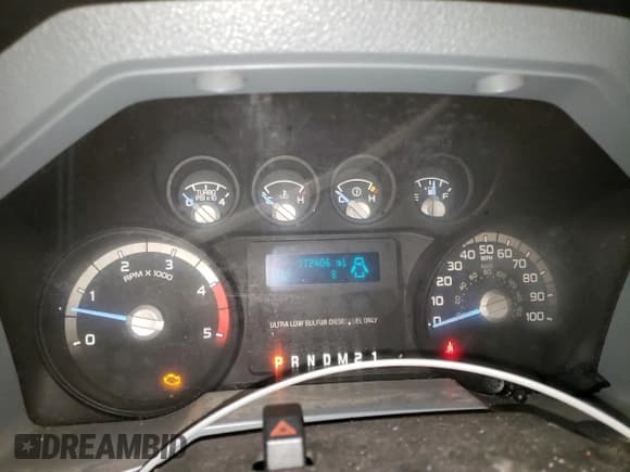 ✅ 2016 Ford F-450 XLT • VIN: 1FT8W4DT9GEC10431 • Lot: 91828415. Listed on Copart with 172,406 mi. Free auction sales archive from the USA and detailed vehicle history report at DreamBid. Image 9.