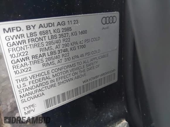 ✅ 2024 Audi SQ8 Prestige • VIN: WA1CWBF18RD003395 • Лот: 42698220. Опубликован ранее на IAAI с пробегом 7 410 миль. Бесплатный доступ к архиву аукционных продаж из США и подробный отчёт об истории автомобиля на DreamBid. Изображение 9.