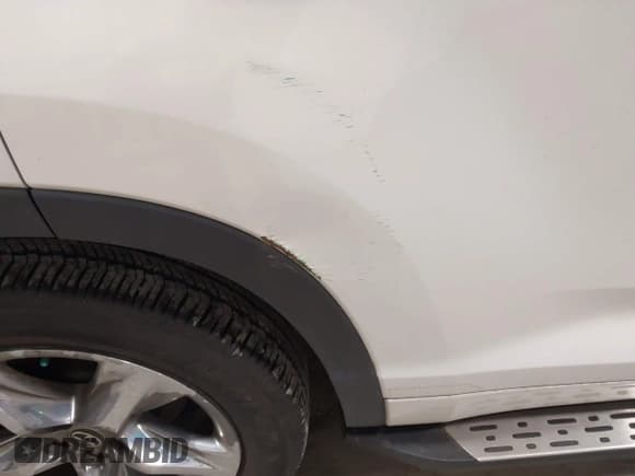 ✅ 2018 Toyota Highlander Limited • VIN: 5TDDZRFH3JS827093 • Lot: 42181696. Wystawiony na IAAI z przebiegiem 63 396 mil. Bezpłatny archiwum sprzedaży aukcyjnych z USA i szczegółowy raport historii pojazdu na DreamBid. Zdjęcie 20.