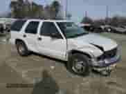 2001 Chevrolet Blazer LT z VIN 1GNDT13W112216905, wystawiony jako Copart lot #84221754 z przebiegiem 164 999 mil mil oraz Szkoda całkowita • Salvage title. Historia ofert i sprzedaży dostępna na DreamBid. Obrazek 4.