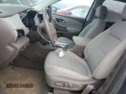 ✅ 2021 Chevrolet Traverse LT Cloth • VIN: 1GNEVMKW5MJ182883 • Lot: 79663694. Wystawiony na Copart z przebiegiem 115 315 mil. Bezpłatny archiwum sprzedaży aukcyjnych z USA i szczegółowy raport historii pojazdu na DreamBid. Zdjęcie 7.