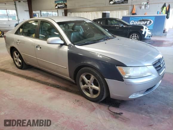 ✅ 2009 Hyundai Sonata Limited • VIN: 5NPEU46F89H509332 • Lot: 75429894. Listed on Copart with 138,051 mi miles. Access the free auction sales archive from the USA and view a detailed vehicle history report at DreamBid. Image 4.