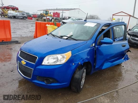✅ 2011 Chevrolet Aveo 1LT • VIN: KL1TD6DE0BB136881 • Lot: 41215249. Listed on IAAI with 176,369 mi. Free auction sales archive from the USA and detailed vehicle history report at DreamBid. Image 2.
