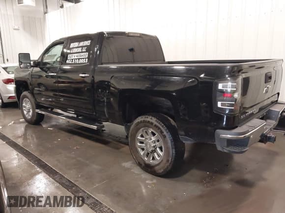 ✅ 2015 Chevrolet Silverado 2500HD LT • VIN: 1GC1KVE82FF105963 • Lot: 42234464. Listed on IAAI with Not provided. Free auction sales archive from the USA and detailed vehicle history report at DreamBid. Image 3.