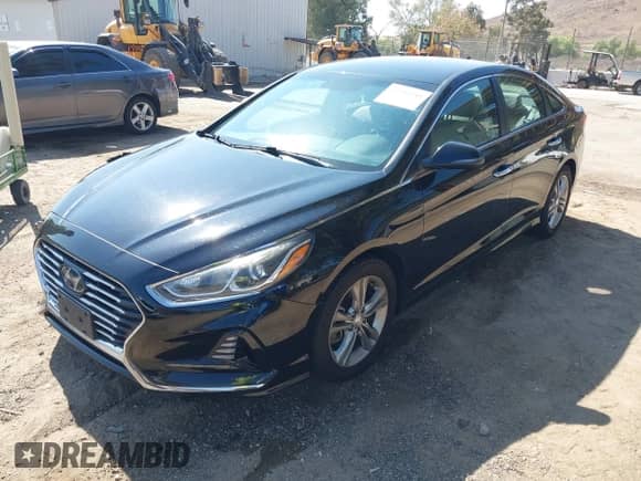 2018 Hyundai Sonata SEL с VIN 5NPE34AF0JH608063, выставлен на аукционе IAAI как лот 43340480 с пробегом 91 170 миль миль и . История ставок и продаж доступна на DreamBid. Изображение 2.