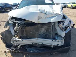 2019 Chevrolet Traverse LS с VIN 1GNERFKW5KJ121725, выставлен на аукционе IAAI как лот 43142189 с пробегом Не указан миль и . История ставок и продаж доступна на DreamBid. Изображение 6.