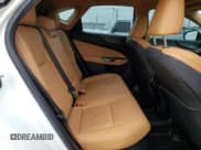 ✅ 2024 Lexus NX 350h Luxury • VIN: JTJHKCEZ0R2038512 • Lot: 65979225. Wystawiony na Copart z przebiegiem 17 679 mil. Bezpłatny archiwum sprzedaży aukcyjnych z USA i szczegółowy raport historii pojazdu na DreamBid. Zdjęcie 11.