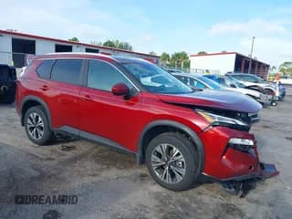 ✅ 2023 Nissan Rogue SV • VIN: 5N1BT3BA5PC942301 • Lot: 40152018. Wystawiony na IAAI z przebiegiem 12 926 mil. Bezpłatny archiwum sprzedaży aukcyjnych z USA i szczegółowy raport historii pojazdu na DreamBid. Zdjęcie 1.